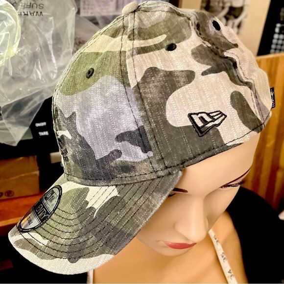NEWERA 9TWENTY Baseball Hat Camouflage Tottenham Hotspur Core OS Adjustable NEW - Picture 7 of 11